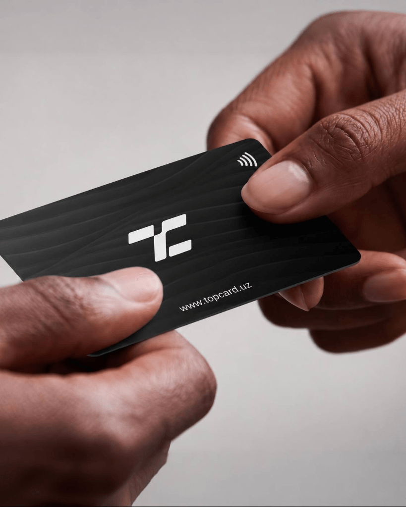 TOPCARD smart NFC card handed over